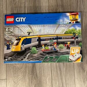 LEGO City Passenger Train Set - Blue and Yellow